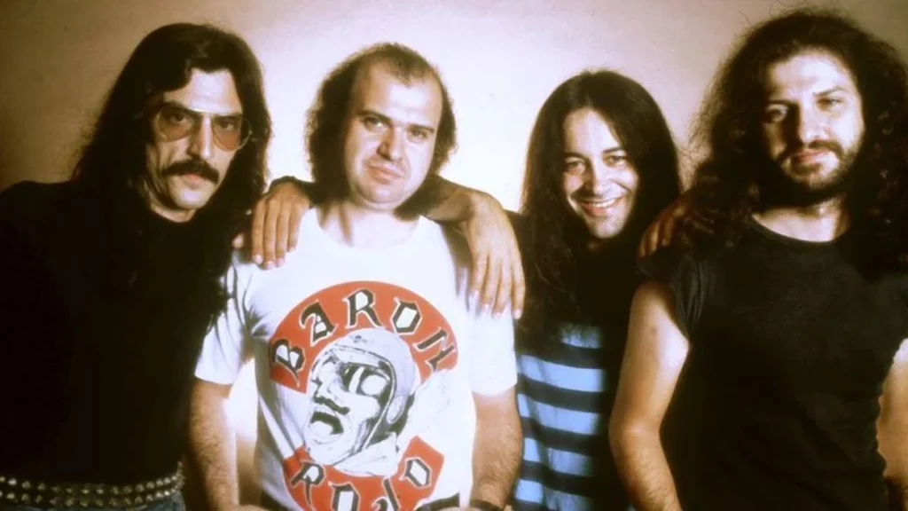 el-heavy-metal-en-espanol-una-cronologia-detallada-1024x576